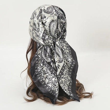 Hijab Satin Carré Femme Musulmane – Élégant Imprimé - BONSOOQ